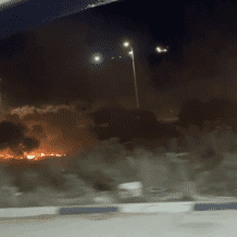 مستوطنون يشعلون النار في أشجار زيتون بقرية برقا شرق رام الله