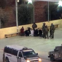 مستوطنون يهاجمون مسجدا في بلدة إذنا والاحتلال يعتقل 7 مواطنين