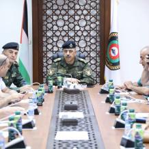 قائد قوات الأمن الوطني يلتقي اللجنة العليا للعلاقات العامة والإعلام في المؤسسة الأمنية