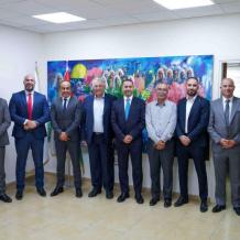 بنك القدس يزور جامعة القدس مباركاً برئاستها الجديدة