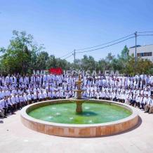 جامعة القدس تنظم حفل الرداء الأبيض لطلبة الطب إيذانًا بانتقالهم إلى التدريب السريري