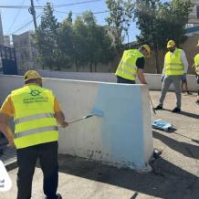 استعداداً لاستقبال العام الدراسي ..  الجديد البنك الإسلامي الفلسطيني ينفذ أنشطة تطوعية في عدة مدارس