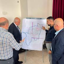 حجاوي يوعز بمواصلة العمل على تطوير المخططات الهيكلية والتنظيمية للهيئات المحلية في منطقة الشمال