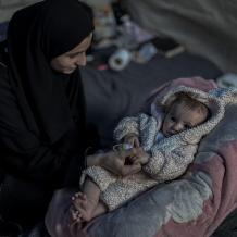 203 حالات وفاة.. 5493 مولودًا جديدًا بقطاع غزة خلال أغسطس الماضي