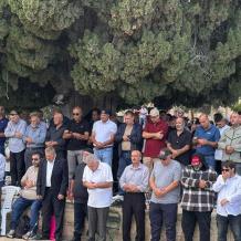 عشرات الآلاف يؤدون صلاة الجمعة في المسجد الأقصى
