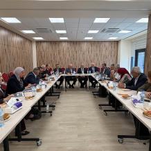 وزير الحكم المحلي يترأس اجتماساً لبحث تطوير نظام التصنيفات واستحداث فئة "البلدية الكبرى"