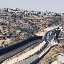 مخطط استيطاني لتغيير واقع الطرق والحركة في قلب رام الله والبيرة