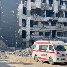 إصابات إحداها خطيرة بقصف الاحتلال خان يونس وشرق غزة
