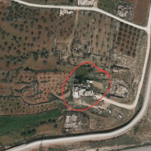 سلطات الاحتلال تُخطر بإخلاء بناية سكنية في قلنديا شمال القدس