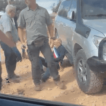 مستوطنون يهاجمون مركبات دبلوماسية لبعثات أوروبية شرق رام الله