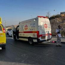 محدث| عملية إطلاق نار قرب الخليل: أنباء عن استشهاد شابين وإصابة 6 مستوطنين جراح اثنين حرجة