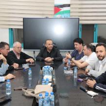 بلدية الخليل تُعلن تفعيل خطة الطوارئ وتفعيل مراكز الإيواء