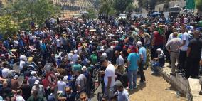 الاحتلال يهاجم المصلين ويصعد إجراءاته في القدس