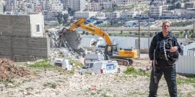 الاحتلال يخطر بهدم منازل ومدرسة في سلواد