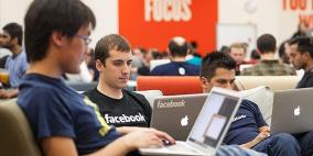 فيسبوك تزيد عدد موظفيها لمنع التلاعب بالانتخابات