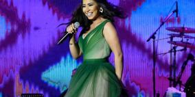 شيرين تعتذر للمصريين عن سخريتها من النيل
