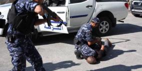 القبض على عصابة سرقة بالخليل