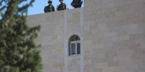 قوات الاحتلال تحاصر قرية دير أبو مشعل