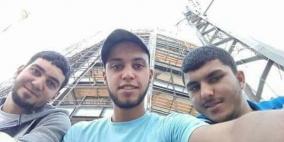 الاحتلال يعتقل سائقا بدعوى نقله الشهداء الثلاثة للقدس