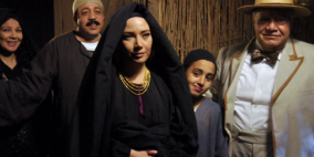 الثورة السورية تحبس الفخراني في قصر "الخواجة"وتؤجل تصوير مشاهد "سلافة معمار"