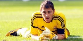 "إيكر كاسياس" المطلوب الأول في برشلونة