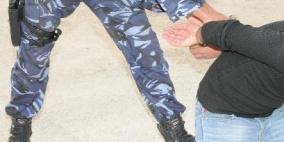 بيت لحم: القبض على فتى 16 عاما سرق عدة محال تجارية