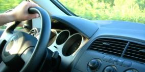 بحث يُثبت إمكانية اختراق سيارة والتحكم فيها بواسطة حاسب محمول