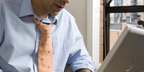 مخاطر صحية لاستعمال الـ"لاب توب" لفترات طويلة