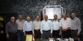 لجنة زكاة نابلس تشيد باداء الشرطة في نابلس