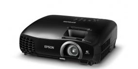 “إبسون” تطلق جهاز عرض مخصص لألعاب الفيديو في الشرق الأوسط