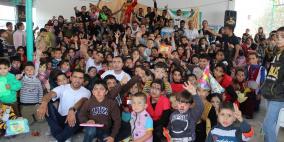 مركز الفجر الثقافي و"متطوعو فلسطين" و"حوار للتنمية" ينظمون يوم فرح ومرح لأطفال قرية الكوم