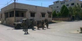 الاحتلال يعتقل شابا من ضاحية شويكة بطولكرم