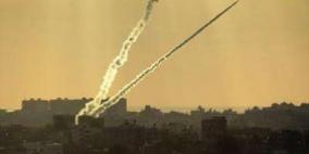 محلل اسرائيلي: الاحتلال سيرد على صواريخ غزة بشكل مفاجئ