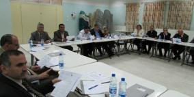 تربية الخليل تناقش المبادرات التربوية لمديري المدارس