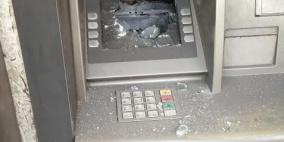 بالصور: مجهولون يطلقون الرصاص على فرعي بنك فلسطين بغزة