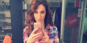 مذيعة صربية تطرد من الملعب والسبب!!