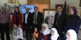 مدارس اريحا والأغوار تزور متحف الكوفية