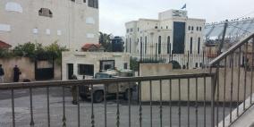 بالصور .. قوات الاحتلال تقتحم مقر اتحاد الكرة