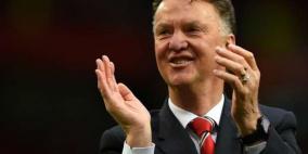 فان خال يَعد أنصار اليونايتد بصفقات من العيار الثقيل