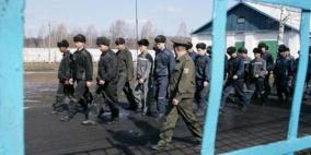 سعي لتشغيل السجناء لتقليل نفقات مونديال