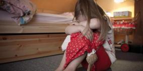 كيف تتعامل مع إيذاء الطفل نفسه؟