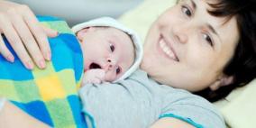 لهذه الأسباب على الأطباء الإنتظار قليلا قبل قطع الحبل السري!