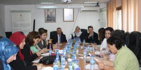 اللجنة التوجيهية لمراكز تمكين النساء "تواصل" تعقد إجتماعها الأول