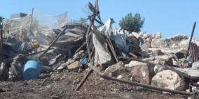 الاحتلال يهدم خياما وحظائر أغنام في طوباس