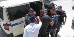 جنين: الشرطة تلقي القبض على خمسة أشخاص بتهمة التنقيب عن الآثار