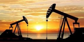 النفط يرتفع مع التزام الدول المنتجة