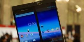 هاتف ذكي ياباني بشاشتين من أجل صورة كبيرة أو اثنتين