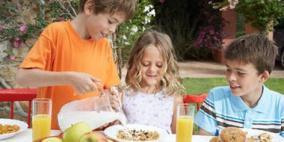 العادات الغذائية السليمة لعلاج النحافة عند الأطفال