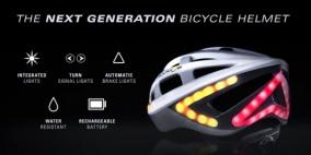 Lumos .. أول خوذة لراكبي الدراجات تضم أضواء للمكابح والانعطاف