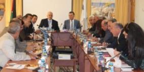 'الاقتصاد' و'المالية' تناقشان قانون تشجيع الاستثمار مع القطاع الخاص